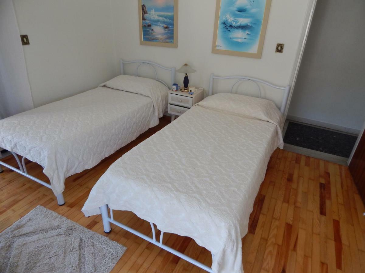 Zira Holiday House Макригиалос Екстериор снимка